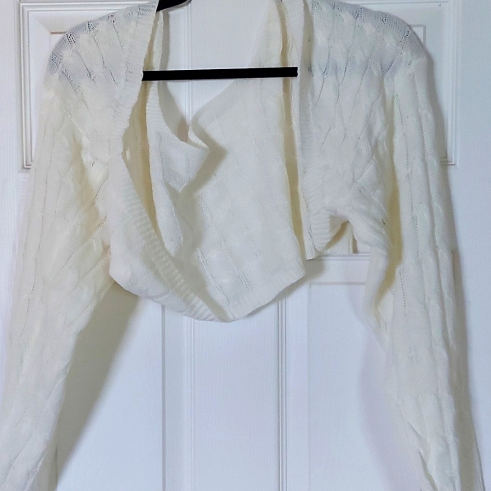 Cream shrug